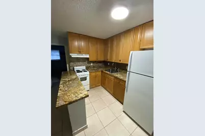 5168 NE 6th Avenue #430, Oakland Park, FL 33334 - Photo 5