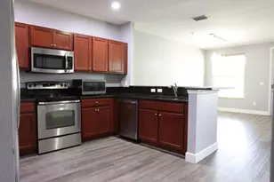 4758 Sierra Ln, Coconut Creek, FL 33073 - Photo 7