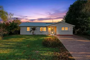 2315 NE 19th Ct, Jensen Beach, FL 34957 - Photo 1