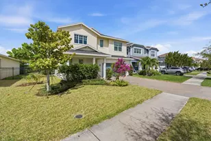 1361 Wandering Willow Wy, Loxahatchee, FL 33470 - Photo 3