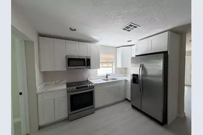 472 NW 2nd Terrace, Deerfield Beach, FL 33441 - Photo 3