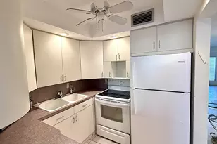 2009 Berkshire A, Deerfield Beach, FL 33442 - Photo 3