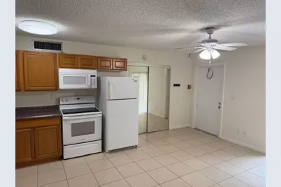 637 Executive Center Drive #N105, West Palm Beach, FL 33401 - Photo 13