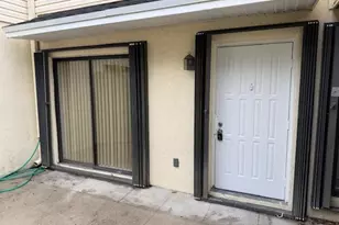 637 Executive Center Dr, West Palm Beach, FL 33401 - Photo 9