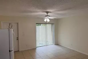 637 Executive Center Dr, West Palm Beach, FL 33401 - Photo 13