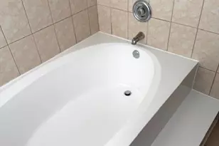 637 Executive Center Dr, West Palm Beach, FL 33401 - Photo 9