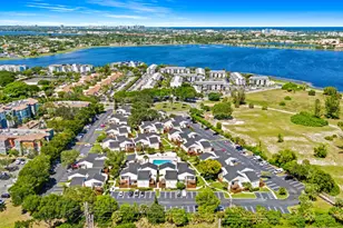 637 Executive Center Dr, West Palm Beach, FL 33401 - Photo 3