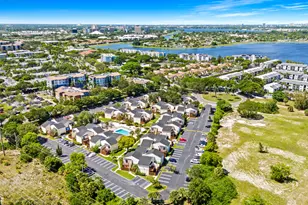 637 Executive Center Dr, West Palm Beach, FL 33401 - Photo 15