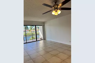 1523 Lake Crystal Drive #F, West Palm Beach, FL 33411 - Photo 7