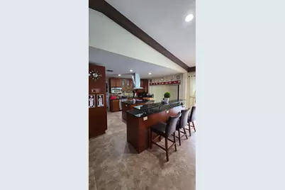 4705 Holly Drive, Tamarac, FL 33319 - Photo 7