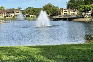 4863 Via Palm Lakes, West Palm Beach, FL 33417 - Photo 1