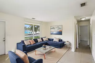 520 NE 45th St, Deerfield Beach, FL 33064 - Photo 3