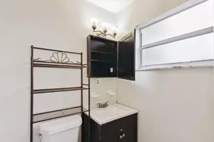 520 NE 45th St, Deerfield Beach, FL 33064 - Photo 15