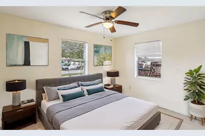 520 NE 45th Street, Deerfield Beach, FL 33064 - Photo 13