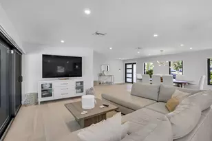 2520 SW 5th St, Boynton Beach, FL 33435 - Photo 9