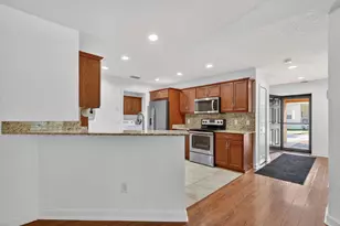 1 Cortez Ln, Port Saint Lucie, FL 34952 - Photo 9