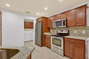 1 Cortez Ln, Port Saint Lucie, FL 34952 - Photo 11