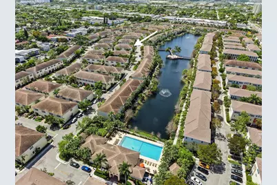 704 SW 2nd Avenue, Pompano Beach, FL 33060 - Photo 29