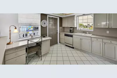 907 Marina Drive #401, North Palm Beach, FL 33408 - Photo 5