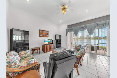 5111 NW 104th Avenue, Coral Springs, FL 33076 - Photo 15