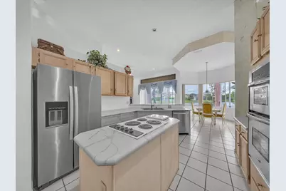 5111 NW 104th Avenue, Coral Springs, FL 33076 - Photo 5