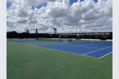 202 Oxford 200, West Palm Beach, FL 33417 - Photo 29