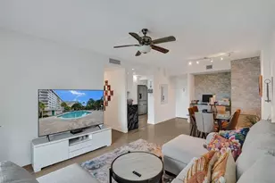 4200 Hillcrest Dr, Hollywood, FL 33021 - Photo 1