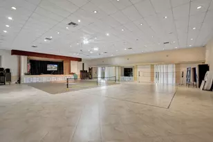 1020 Country Club Dr, Margate, FL 33063 - Photo 27