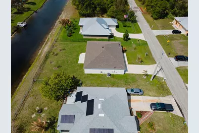 138 SW Carter Avenue, Port Saint Lucie, FL 34983 - Photo 11