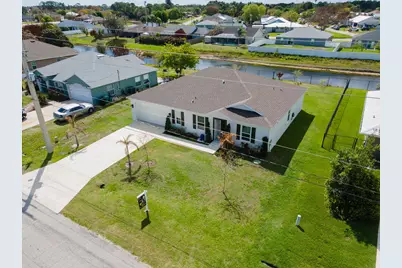 138 SW Carter Avenue, Port Saint Lucie, FL 34983 - Photo 3