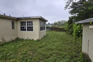 3271 NW 16th St, Lauderhill, FL 33311 - Photo 17