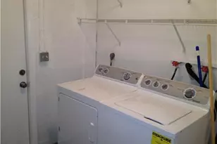 17977 SW 8th St, Pembroke Pines, FL 33029 - Photo 9