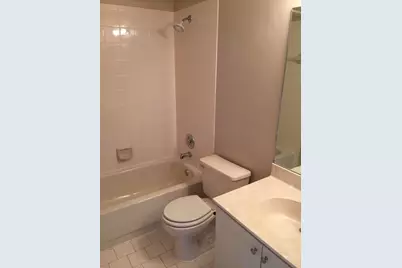 17977 SW 8th Street, Pembroke Pines, FL 33029 - Photo 11