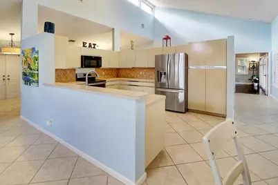 10059 NW 49th Place, Coral Springs, FL 33076 - Photo 9