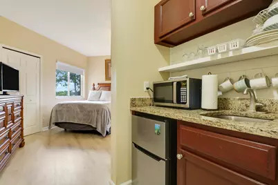 8296 Mulligan Circle #B, Port Saint Lucie, FL 34986 - Photo 11