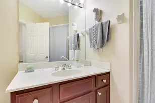 8296 Mulligan Cir, Port Saint Lucie, FL 34986 - Photo 13