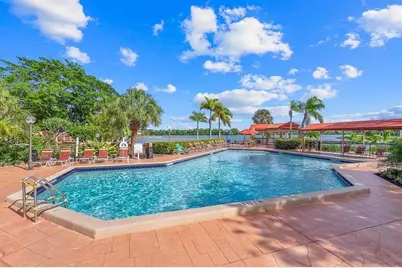 704 Freedom Court, Deerfield Beach, FL 33442 - Photo 25