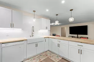 2861 SW 9th St, Boynton Beach, FL 33435 - Photo 9