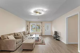 2861 SW 9th St, Boynton Beach, FL 33435 - Photo 17