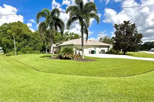 5399 NW Lamoore Ln, Port Saint Lucie, FL 34983 - Photo 3