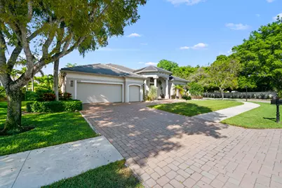 8019 S Savannah Circle, Davie, FL 33328 - Photo 3