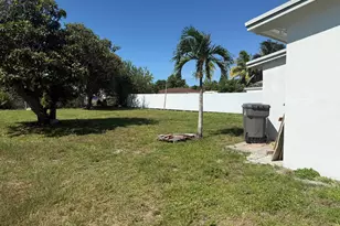 4131 SW 23rd St, West Park, FL 33023 - Photo 7