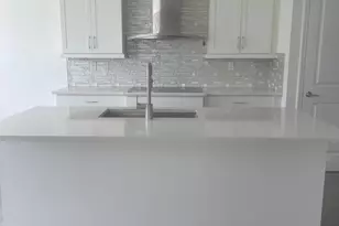 1130 Verde Ct, Deerfield Beach, FL 33064 - Photo 5