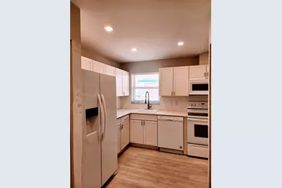 8933 SE Hobe Ridge Avenue, Hobe Sound, FL 33455 - Photo 3