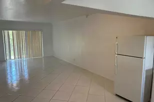 3900 NW 76th Ave, Sunrise, FL 33351 - Photo 3