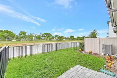 2138 S Appleton Cir Circle S, Oakland Park, FL 33309 - Photo 21