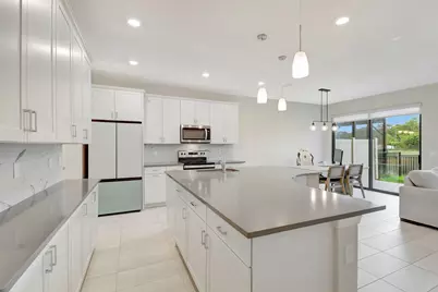 2138 S Appleton Cir Circle S, Oakland Park, FL 33309 - Photo 3