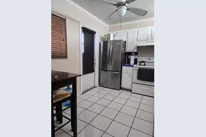 300 NE 12th Avenue #708, Hallandale Beach, FL 33009 - Photo 3