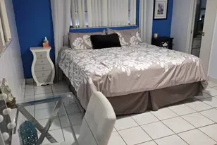 300 NE 12th Ave, Hallandale Beach, FL 33009 - Photo 13