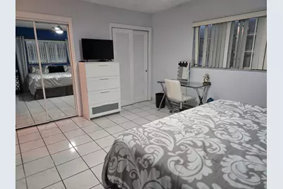 300 NE 12th Avenue #708, Hallandale Beach, FL 33009 - Photo 11